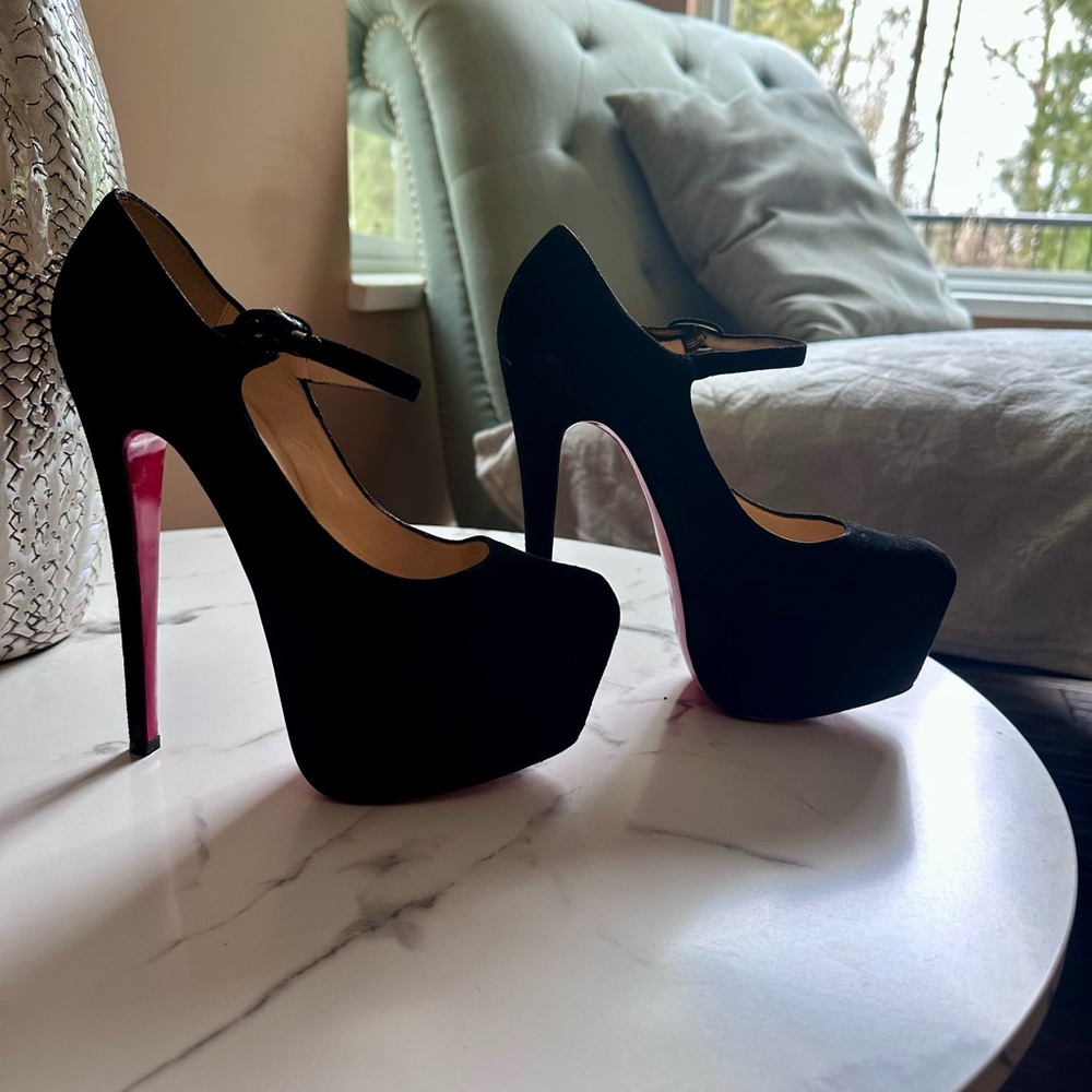 Christian Louboutin Black and Red Platform Heels - Picture 2 of 4